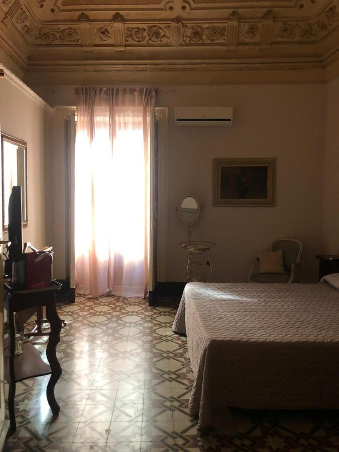 Vera Rooms Катания Экстерьер фото